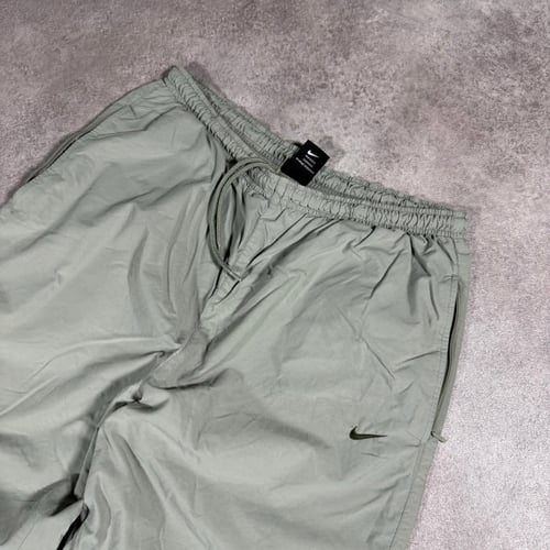 Image of Nike Tracksuit Bottoms, Size Medium