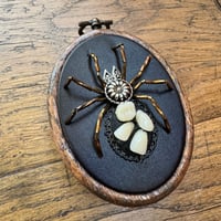 Image 2 of Toothy spider (b, 2x2.5 inches)