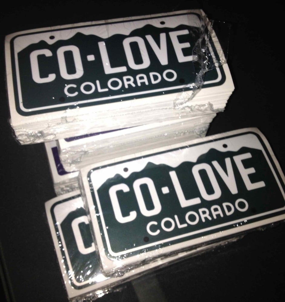 colorado-love-license-plate-sticker-colorado-love-clothing