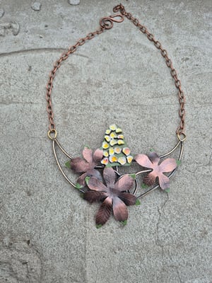Chestnut necklace 