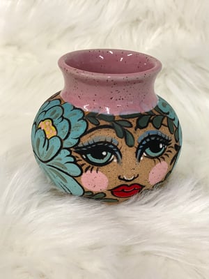 Lady in the Flowers Vase
