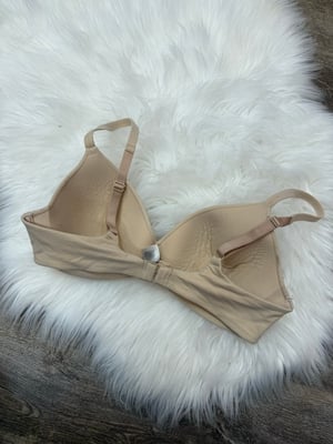 Image of Wacoal Beige Bra - 34B 