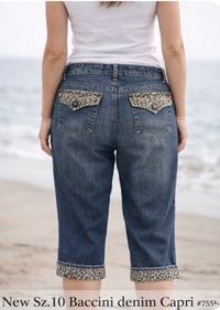 Image 2 of New Sz.10 Baccini Denim Capri #755*1.3