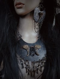 Image 2 of Primal set vi 