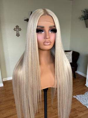 Image of Brynn luxury (ready to ship)