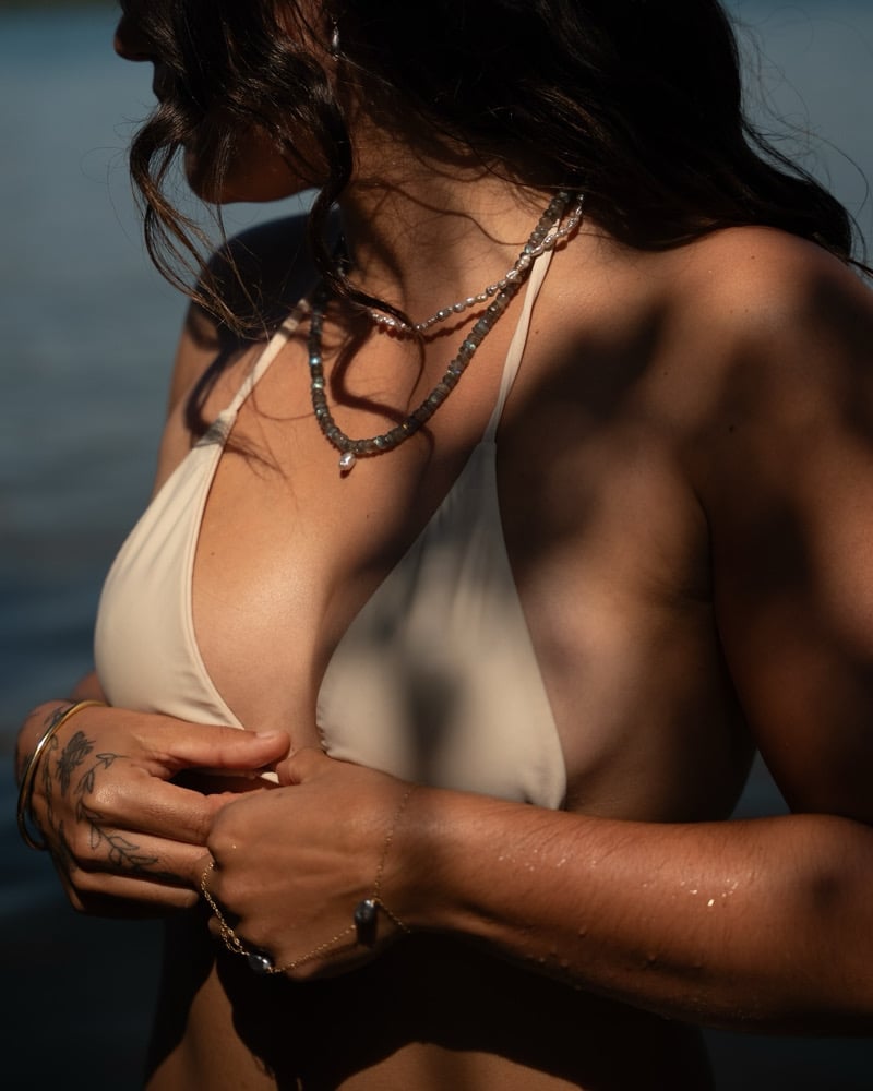 Image of Mauve  keshi hand chain 