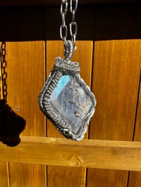 Image 1 of Labradorite 
