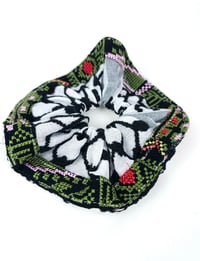 Image 11 of Large Keffiyeh Scrunchies Blue/Green