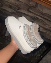 Image 1 of Slippers ( On hand )