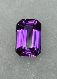 Image 2 of Heated Natural Tanzanite Purple pink, emerald cut, 6.75ct