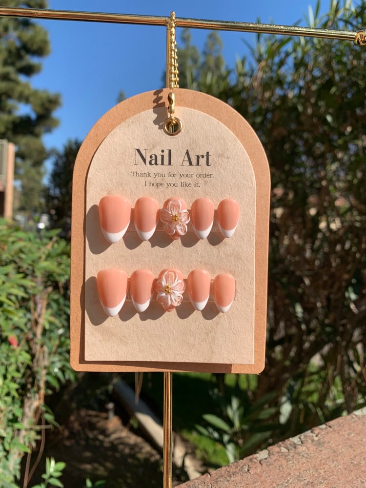 Image of  Flower Nails 