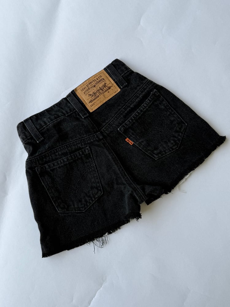 Image of Vintage 550 Levi's Cut Off in Black Size 5