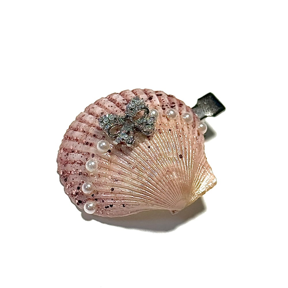 Image of Pink Shimmer Shell Single Clip