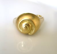Image 1 of Snail Shell Ring 18k