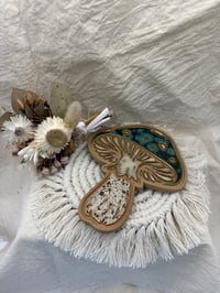 Mushroom incense holder-olive