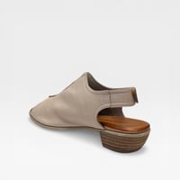 Image 4 of ROAMERS MABEL SILVER GREY