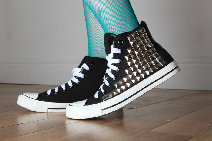 Converse hotsell with spikes