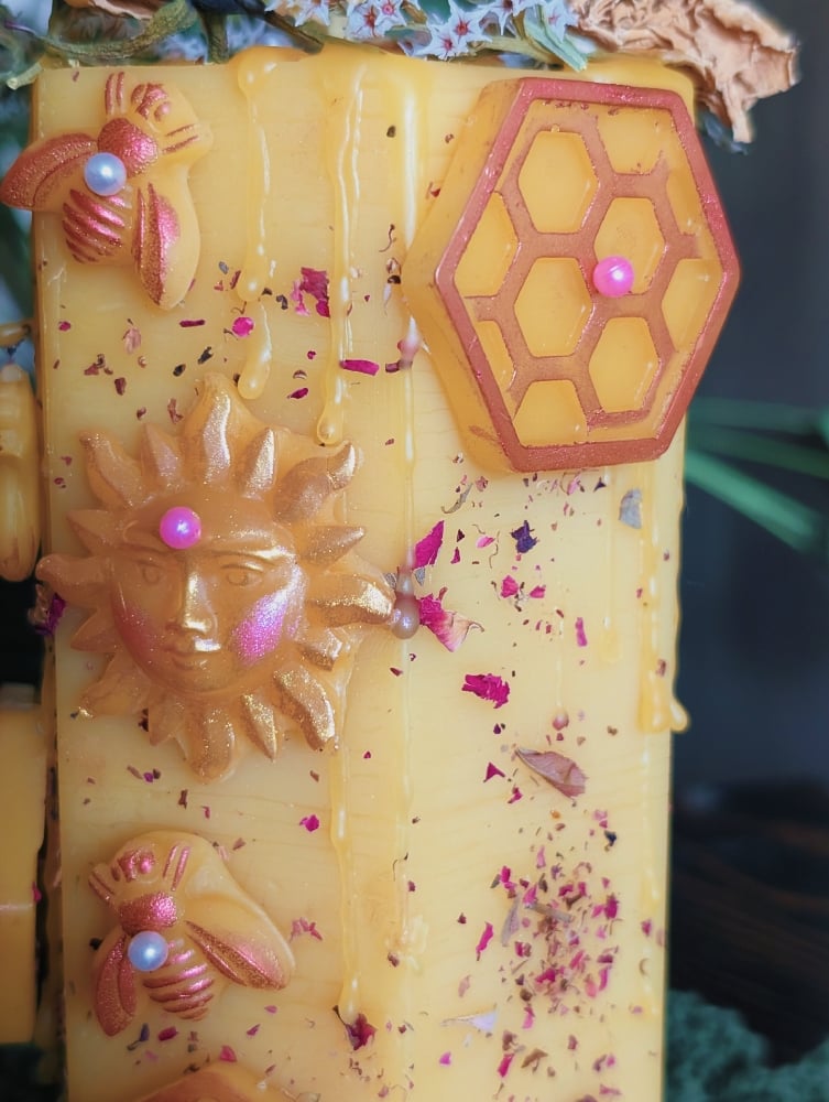 Image of Hexagon Pillars (PDX Local Only)