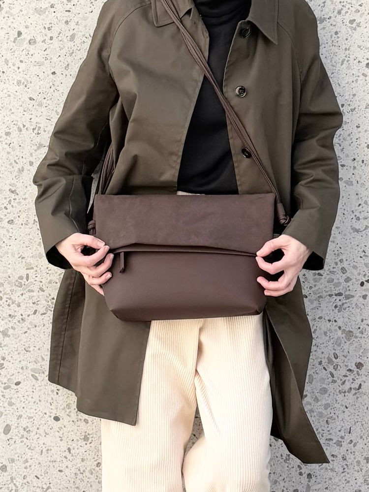 Image of Folded 2in1 bag Dark Chocolate