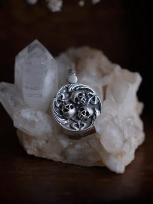 Image of TRINITY PHOTO LOCKET