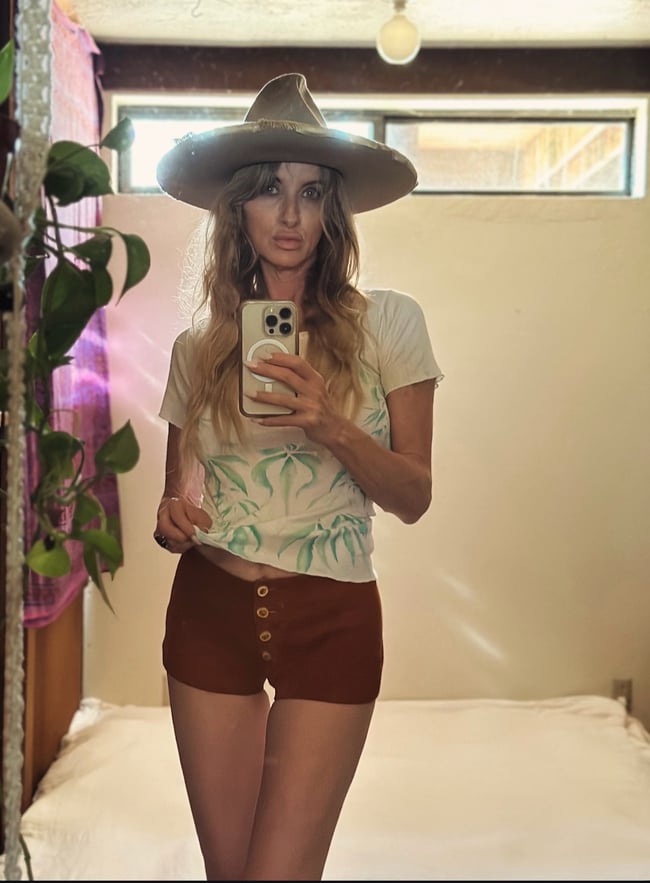 late 60s  handcrafted hippie suede leather hot pant shorts