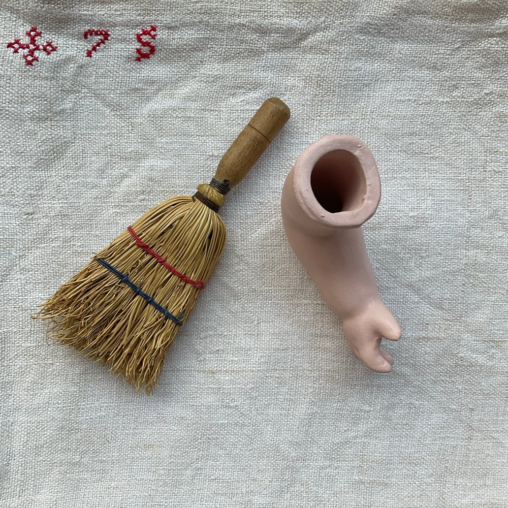 Image of Hand & Mini Broom