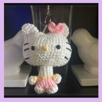 Image 1 of Mini Hello Kitty bag chain w/ 1 Cutsie bracelet