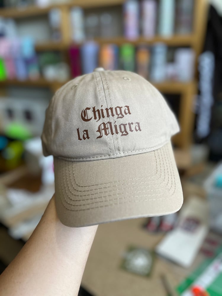 Image of CH*NGA LA MIGRA TAN DAD CAP 