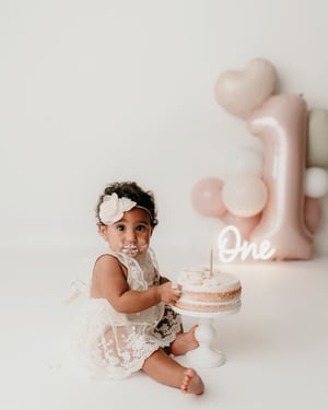 Image of CAKE SMASH BIRTHDAY WEEK SALE