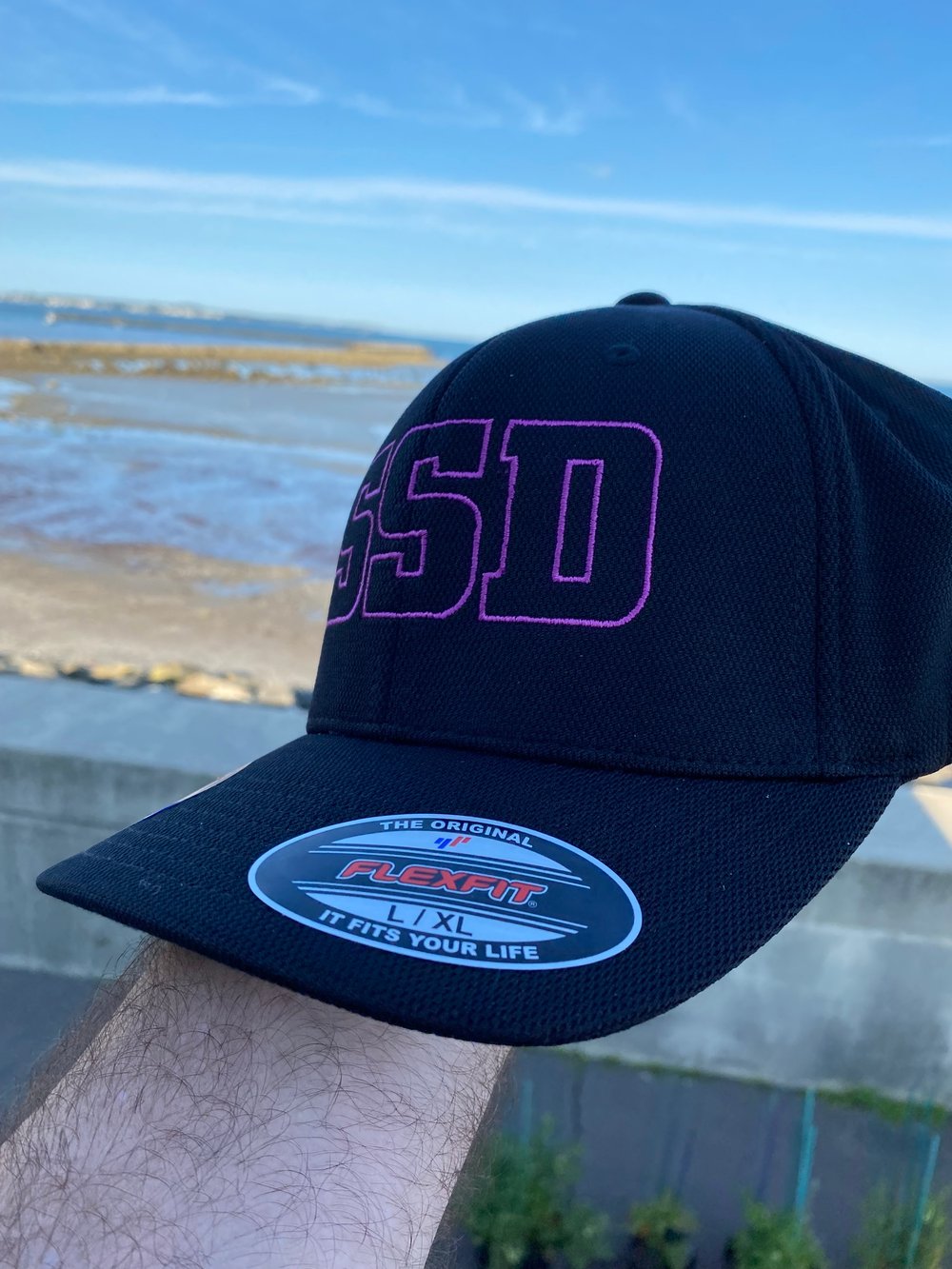 Black Flexfit Hat with Magenta SSD Outline Logo