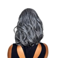 Image 4 of Lynn Chic Short Silver & Black Bob Wig — Sleek Two-Tone Style