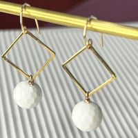 Image 1 of Squaregolfball