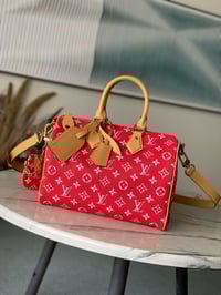 Image 2 of SUPER SPEEDY BAG