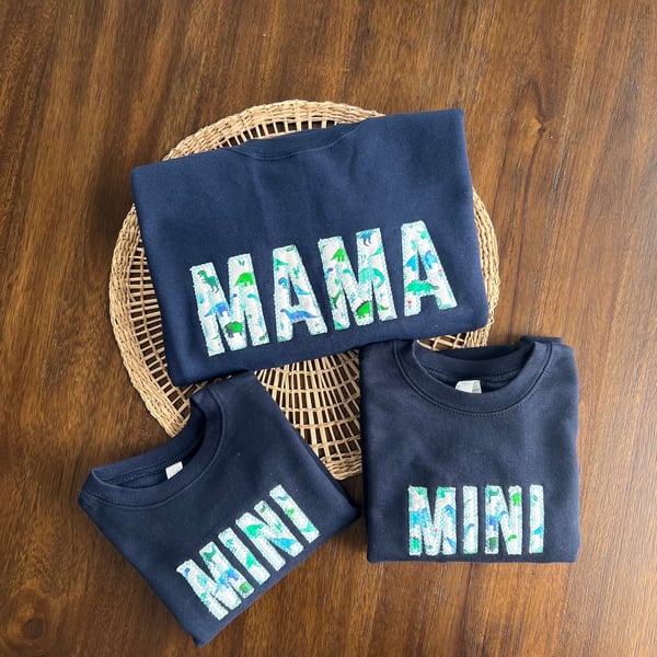 Image of Dino mama crewneck 