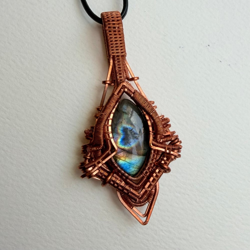 Image of Rainbow Labradorite Pendant