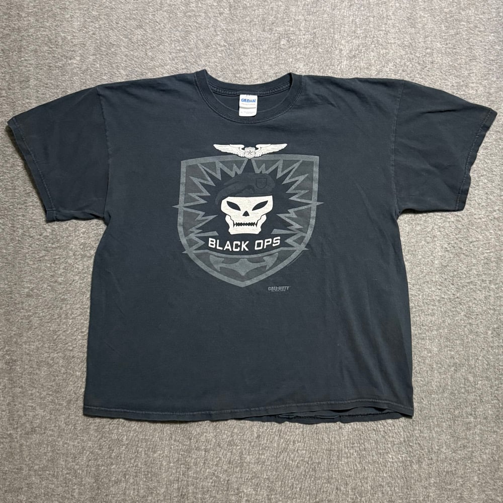 Image of 2000s Call of Duty Black Ops Promo Graphic Tee (XL)