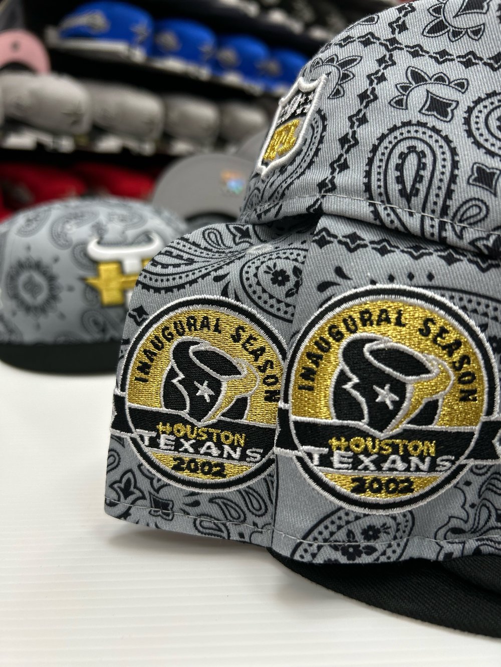 New Era 5950 Defining Moments Grey Paisley/ Blk/ Metallic Gold 