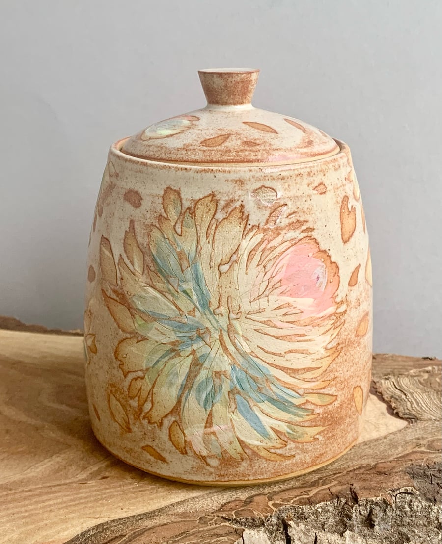 Image of Water Lily Jar 