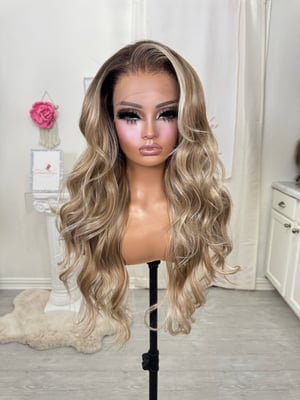 Image of Tina luxury free part (ready to ship) 