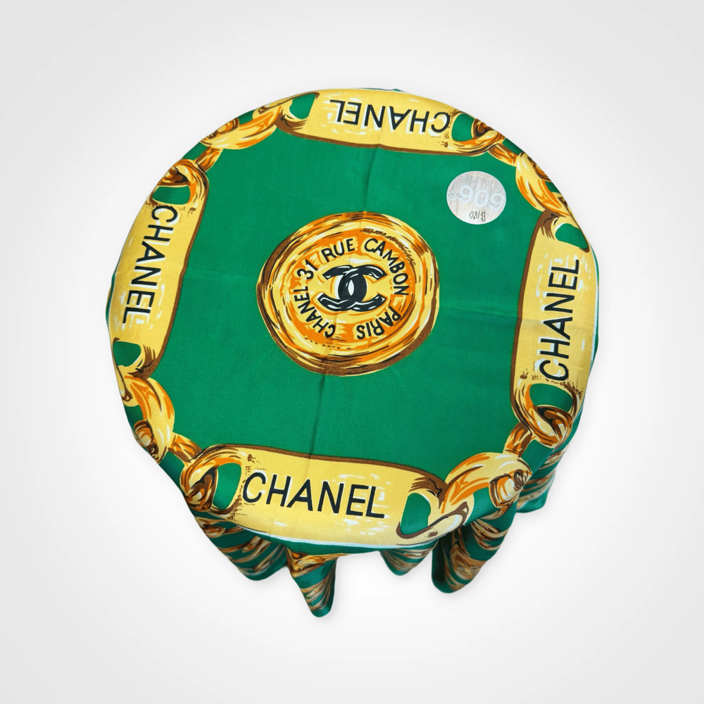 Image of Chanel Green Gold Chain Scarf