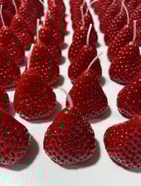 Image 6 of - BERRY CUTE - STRAWBERRY CANDLE PACK OF 6