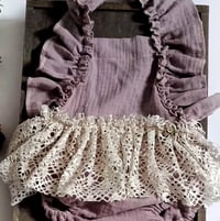 Image 2 of Baby romper for photo shoots | Bianca | age 9-12 months | sitter | dusty purple | fotorequisiten 