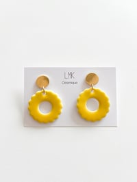 Paire de boucles d'oreilles céramique FLORA rose et jaune 