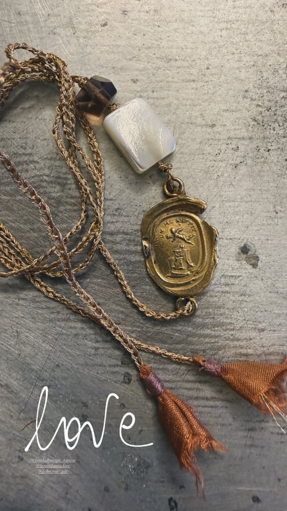 Image of “Un me suffit”