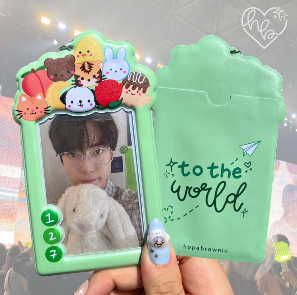 Image of 127 EMOJI PHOTOCARD HOLDER