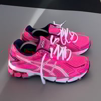 Image 1 of size: us8 uk6 eu39.5 cm25