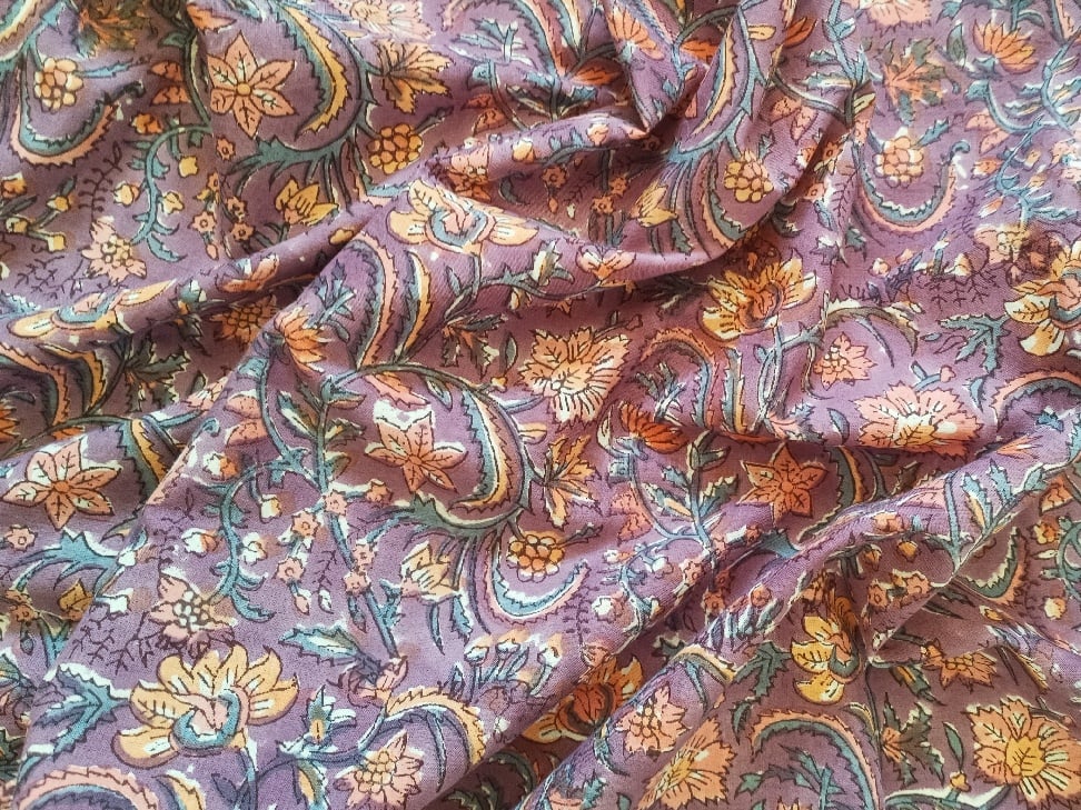 Image of Namaste fabric prune