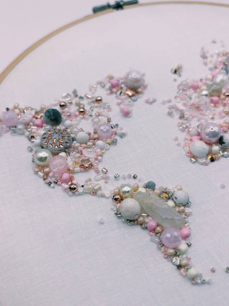 Image of Sweetheart Map Hoop 