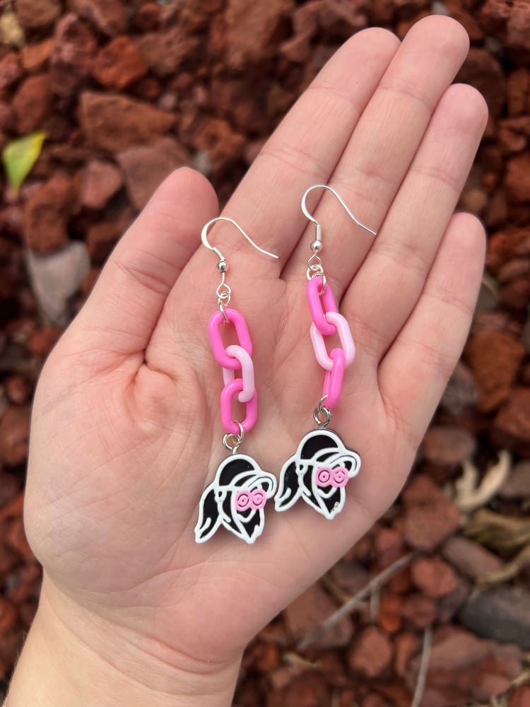 Image of Rezz Chain Earrings