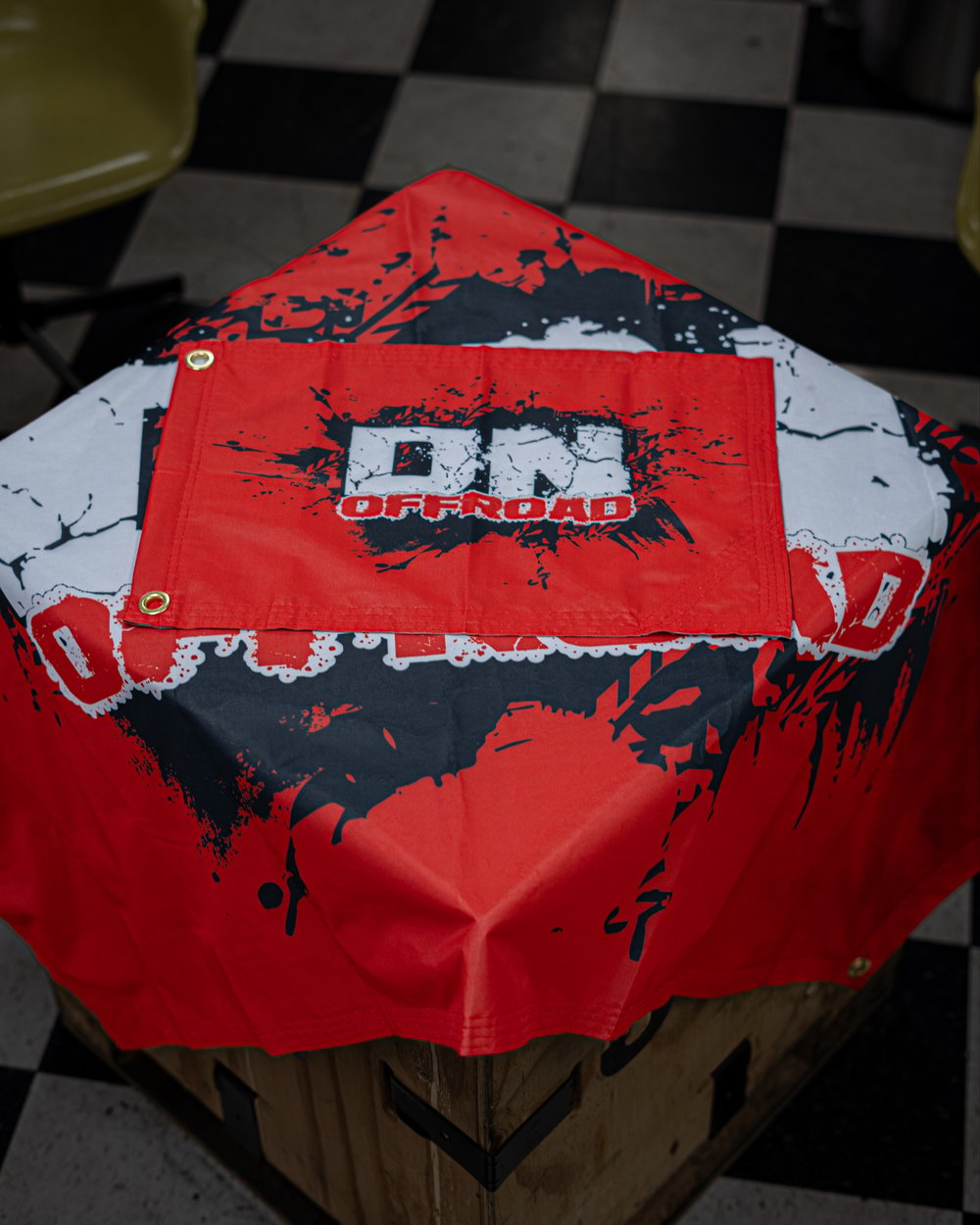 DN Flag-New logo 